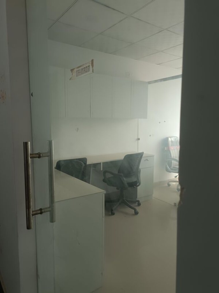 Bathroom, fusion-ufairia Commercial Office Space 327 Sq.Ft. In Sector 16b Greater Noida Greater Noida 10292625