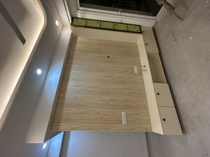 Balcony in 3 BHK Builder Floor at Smart World Orchard, Sector 61 – for Rent