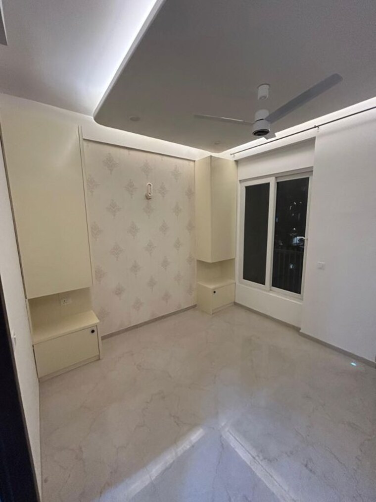 Room, smart-world-orchard 3 Bedroom 1595 Sq.Ft. Builder Floor In Sector 61 Gurgaon 10292656