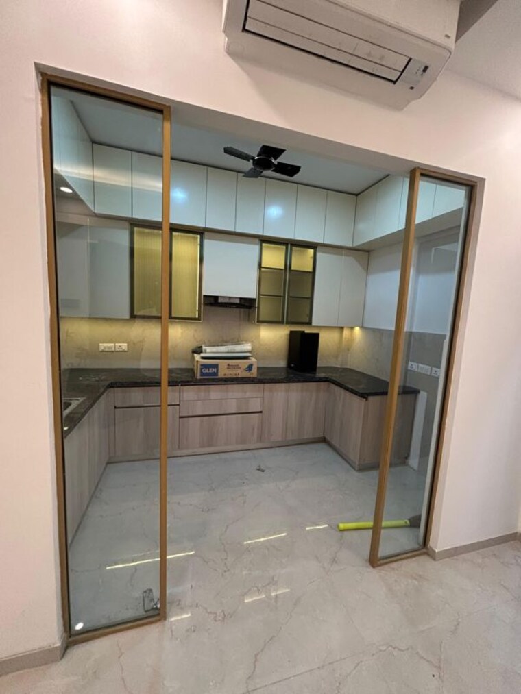 Room, smart-world-orchard 3 Bedroom 1595 Sq.Ft. Builder Floor In Sector 61 Gurgaon 10292656