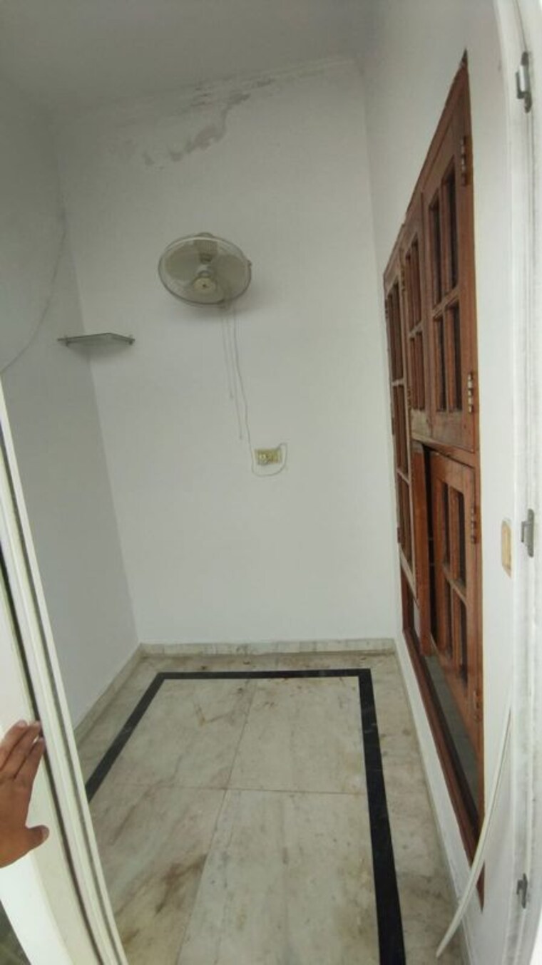 Bathroom, awas-vikas 2 Bedroom 2100 Sq.Ft. Independent House In Gomti Nagar Lucknow 10292658