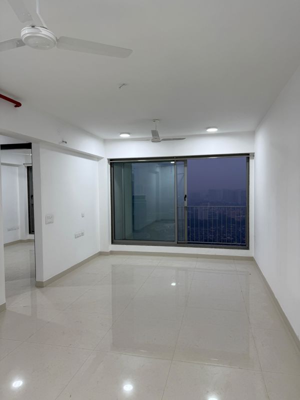 2 BHK + Pooja Room,Store Room Apartment For Rent in Sunteck City Avenue 4