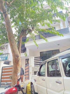 2 BHK Independent House – Exterior View View at Sector 47 - for Rent