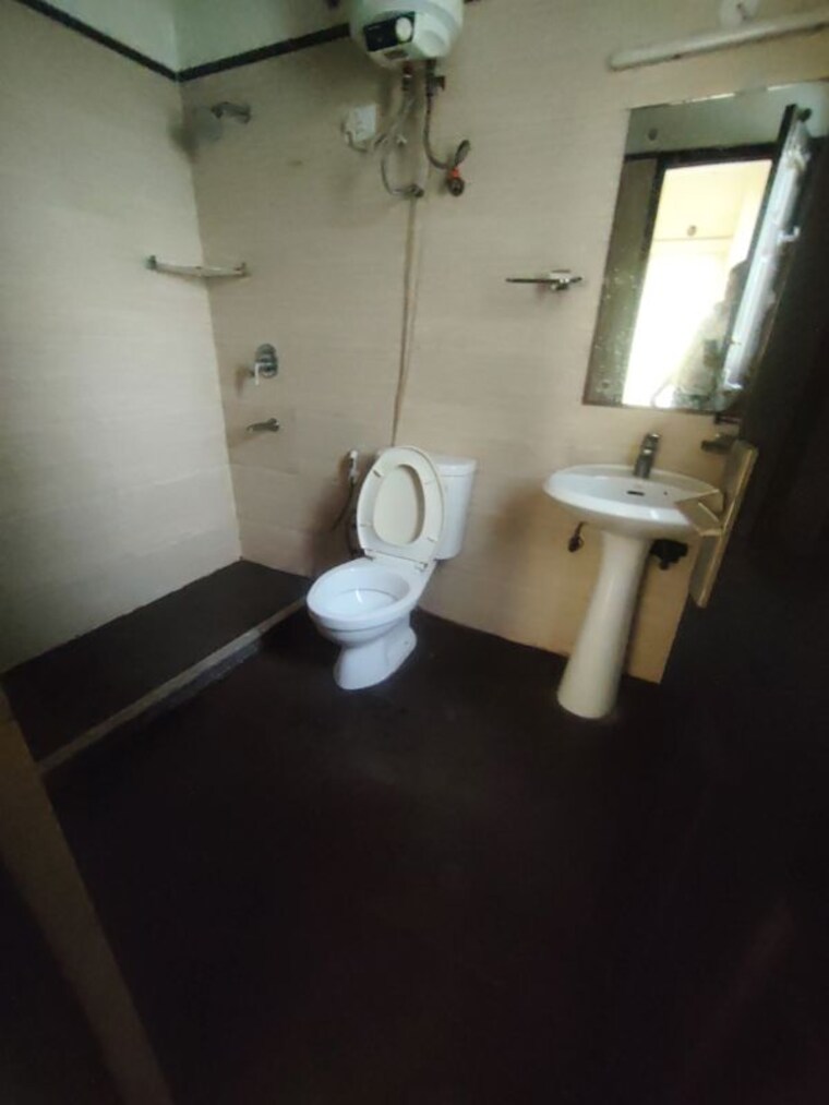 Bathroom, dasnac-the-jewel 3 Bedroom 1900 Sq.Ft. Apartment In Sector 75 Noida 10292709