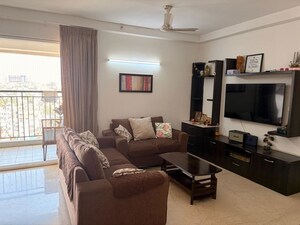 3 BHK Apartment For Rent in Prestige Misty Waters, Hebbal