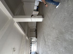 Staircase in  Showroom at Faridabad Industrial Town, Sector 57 – for Rent