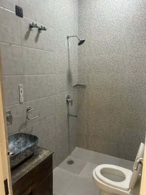 Furnished Amenities in 3 BHK Apartment at Tulip Yellow, Sector 69 – for Rent