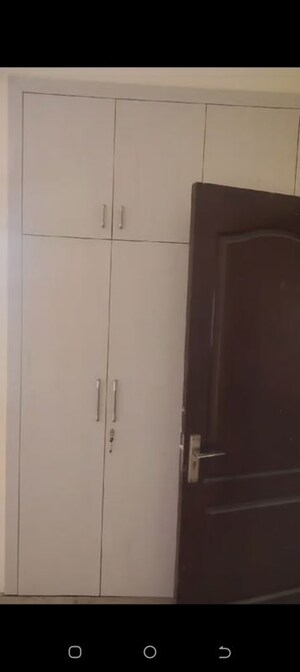 Furnished Amenities in 2 BHK Apartment at Supertech EcoVillage III, Sector 16b Greater Noida – for Rent