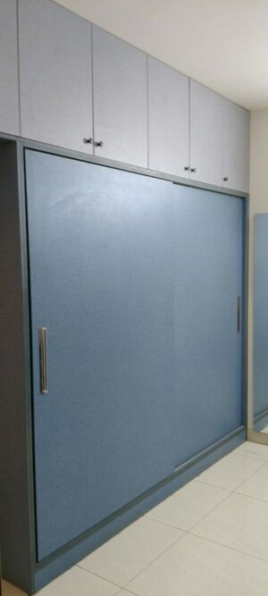 Room in 2 BHK Apartment at Vaishnavi Serene, Yelahanka – for Rent