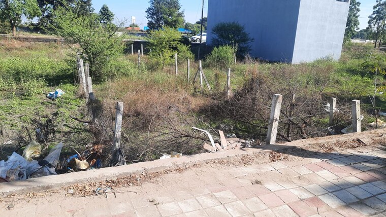 undefined, salvos-shivam-enclave-plot  60 Sq.Yd. Plot In Achheja Greater Noida 10292987