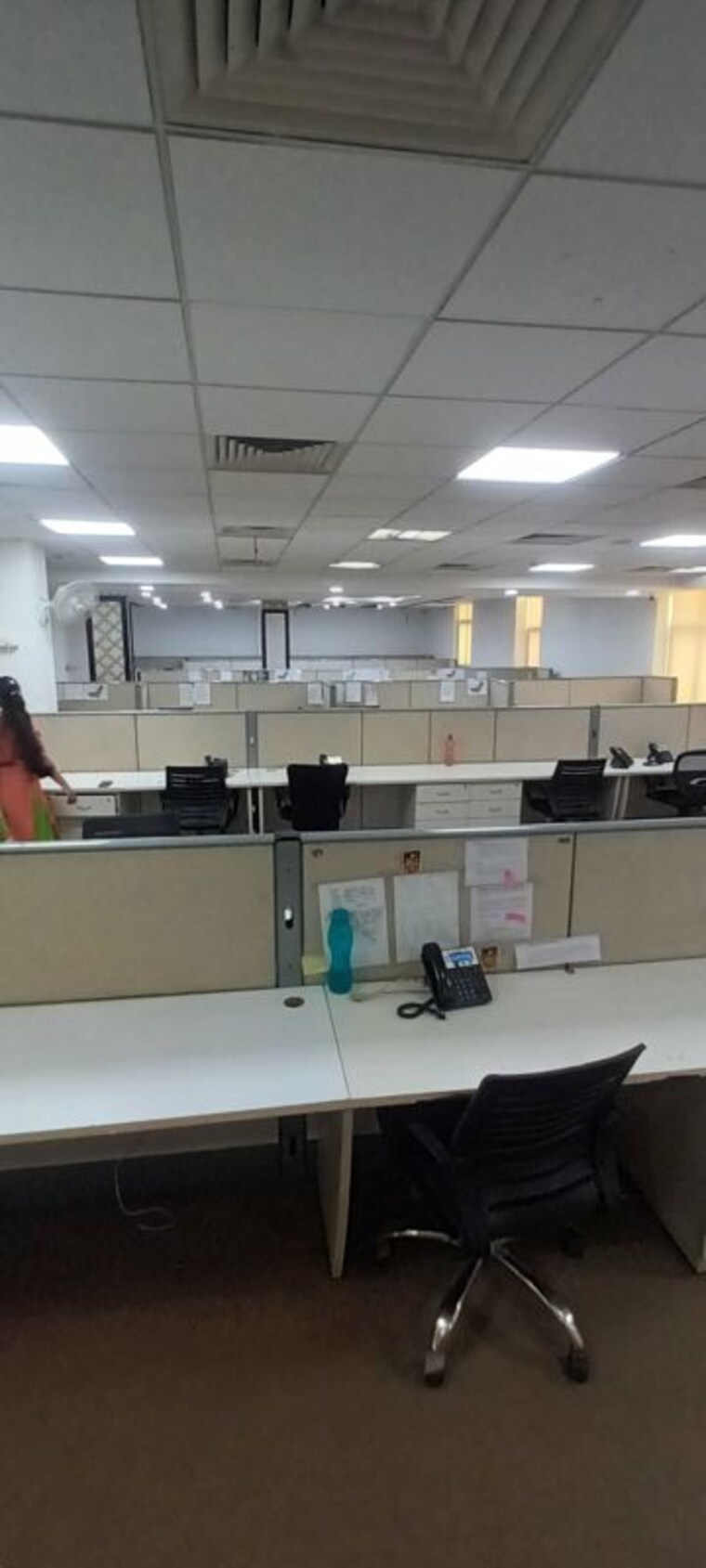 Team Area, sector 63 Commercial Office Space 1900 Sq.Ft. In Sector 63 Noida 10292989