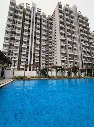 Swimming Pool in 1 BHK Apartment at VTP Cygnus, Kharadi – for Rent
