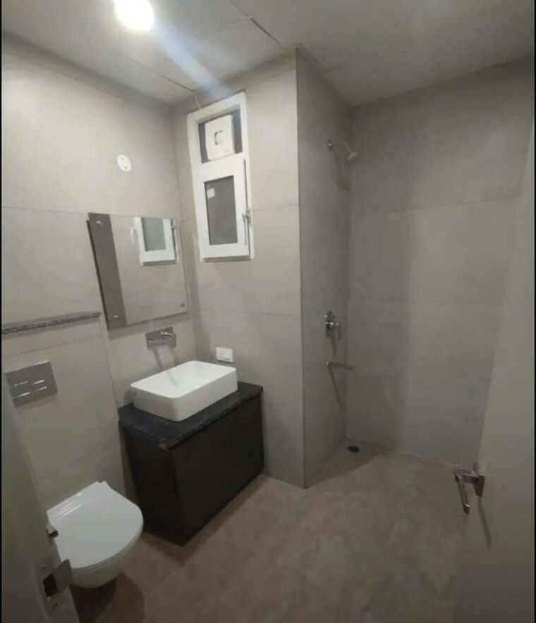 Bathroom, sav-gulnaar-meadows 3 Bedroom 1700 Sq.Ft. Apartment In Ambala Highway Zirakpur 10293046