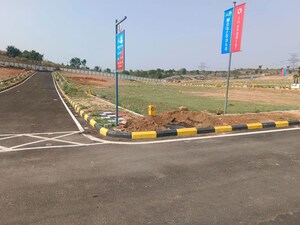  Plot For Sale in Kadthal