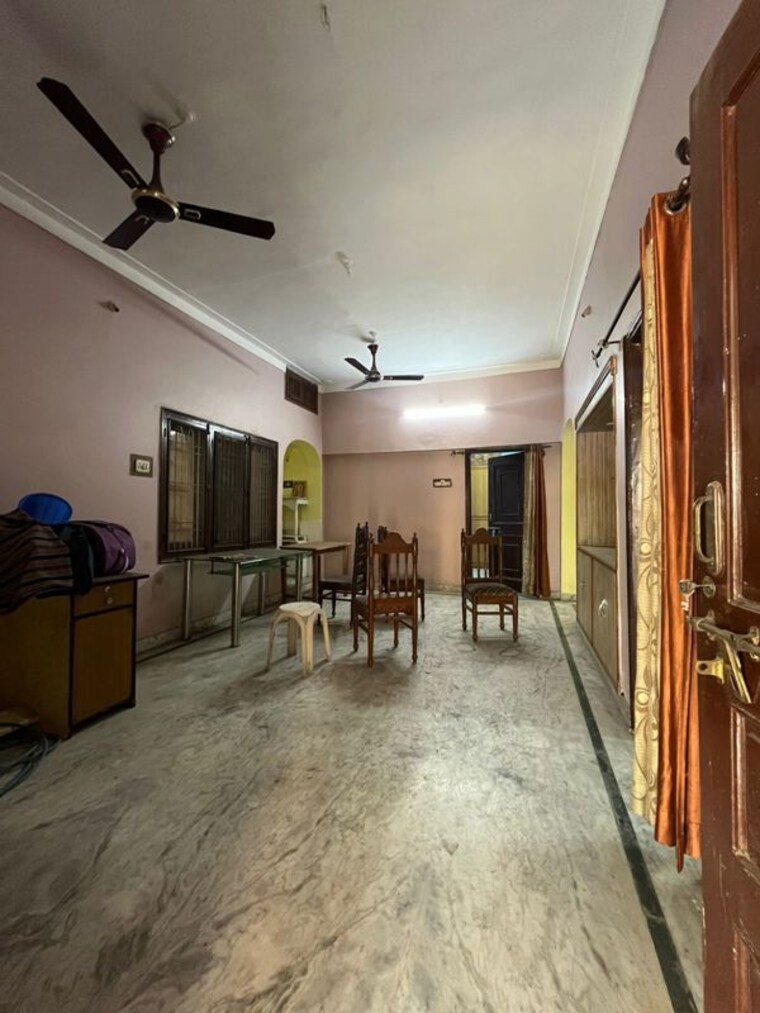 Room, mohba bazar 2 Bedroom 1001 Sq.Ft. Independent House In Mohba Bazar Raipur 10293039