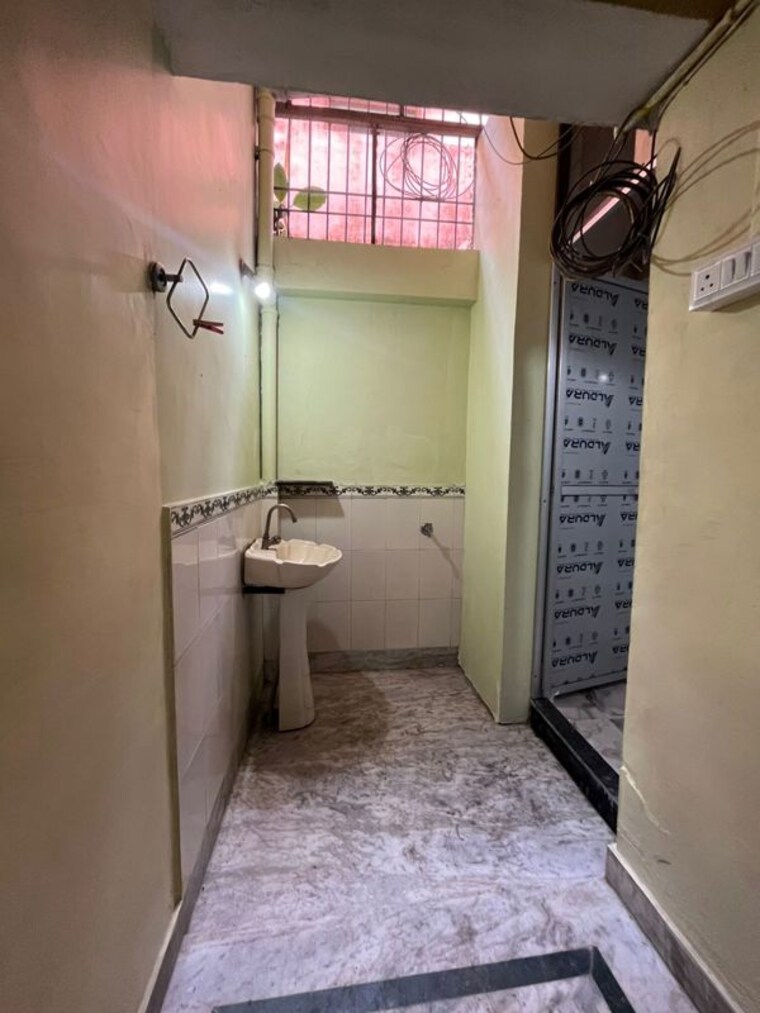 Bathroom, mohba bazar 2 Bedroom 1001 Sq.Ft. Independent House In Mohba Bazar Raipur 10293039