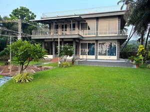 6+ BHK Independent House For Rent in Marve