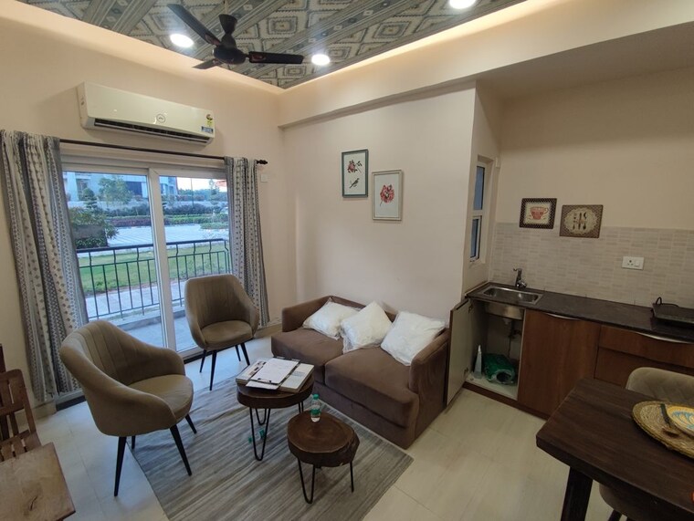Team Area, dlf-the-skycourt 3 Bedroom 1920 Sq.Ft. Apartment In Sector 86 Gurgaon 10293171