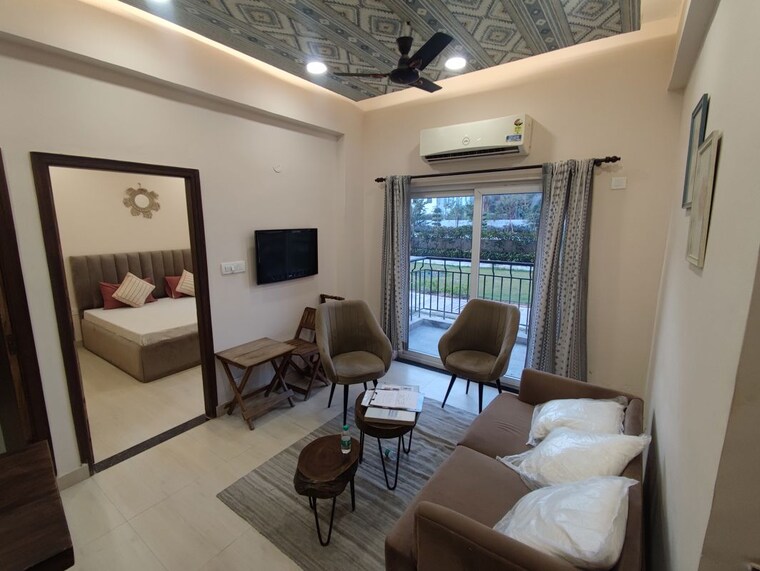 Living Room, dlf-the-skycourt 3 Bedroom 1920 Sq.Ft. Apartment In Sector 86 Gurgaon 10293171