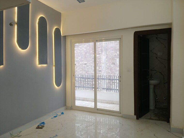 Room, sarfabad village 2 Bedroom 1050 Sq.Ft. Builder Floor In Sarfabad Village Noida 10293173