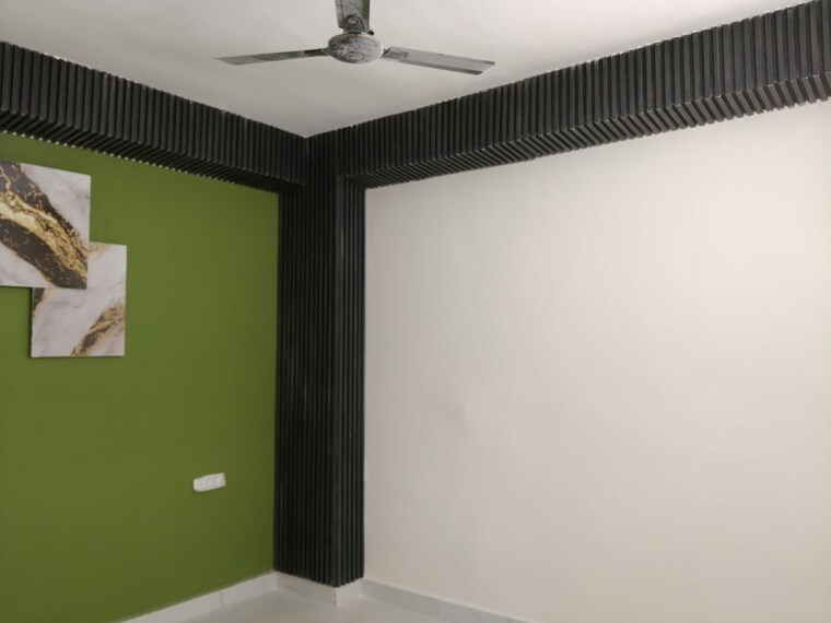 Room, sarfabad village 2 Bedroom 1050 Sq.Ft. Builder Floor In Sarfabad Village Noida 10293173