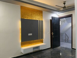 Room in 2 BHK Builder Floor at Sarfabad Village – for Sale