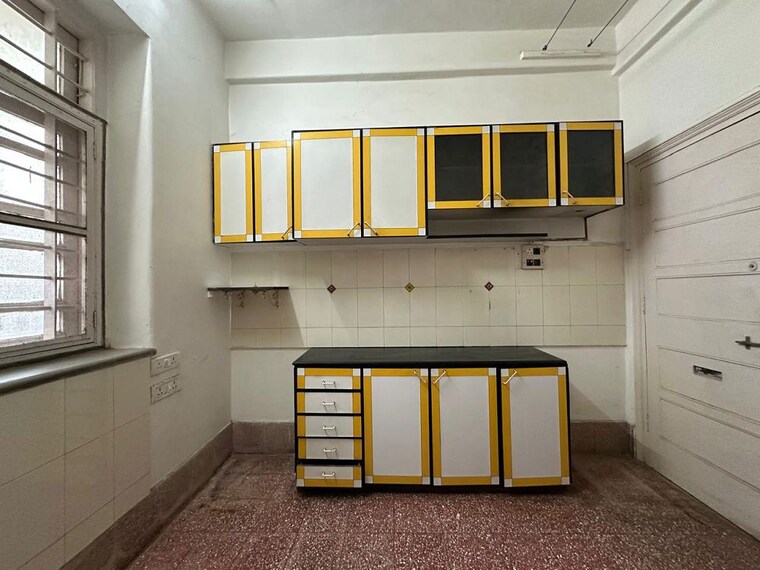 Kitchen, khar west 2 Bedroom 700 Sq.Ft. Apartment In Khar West Mumbai 10293107