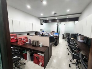  Office Space For Rent in Netaji Subhash Place