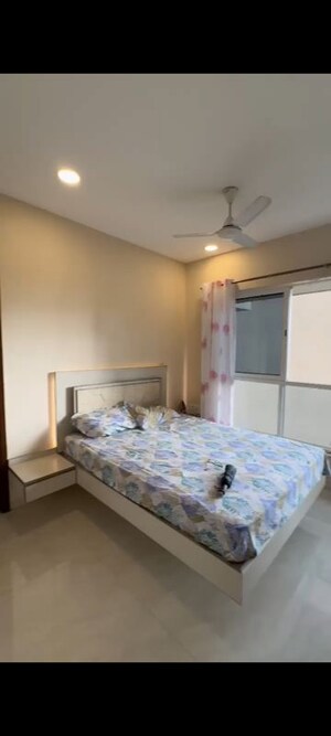 Bedroom in 2 BHK Apartment at Supreme 19, Lokhandwala – for Rent