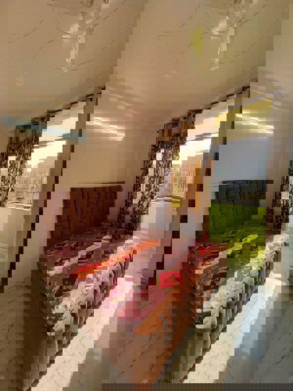 Bedroom, freedom fighters enclave 1 Bedroom 400 Sq.Ft. Apartment In Freedom Fighters Enclave Delhi 10293277