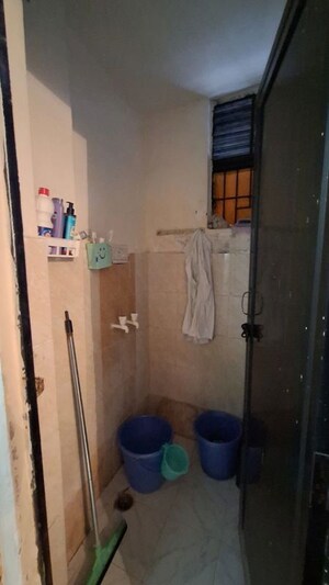 Bathroom in 1 BHK Apartment at Sector 10 Greater Noida – for Sale