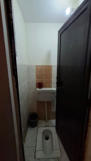 Master Bedroom in 1 BHK Apartment at Sector 10 Greater Noida – for Sale