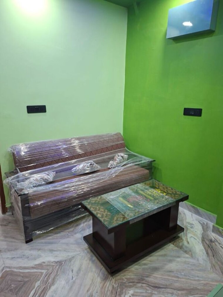 Bedroom, sushant lok i 2 Bedroom 100 Sq.Yd. Builder Floor In Sushant Lok I Gurgaon 10293184