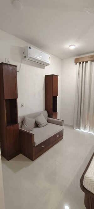 Bedroom in 3 BHK Apartment at Parsvnath Planet, Gomti Nagar – for Rent
