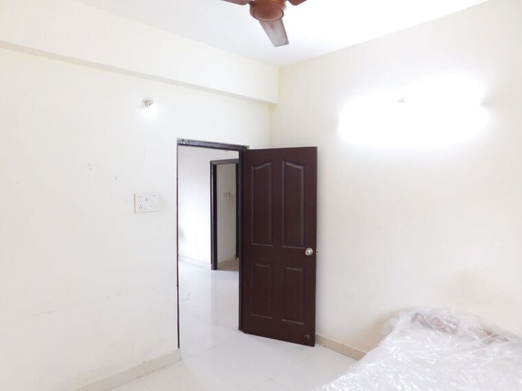 Room, sriram nagar 3 Bedroom 2000 Sq.Ft. Builder Floor In Sriram Nagar Hyderabad 10293301