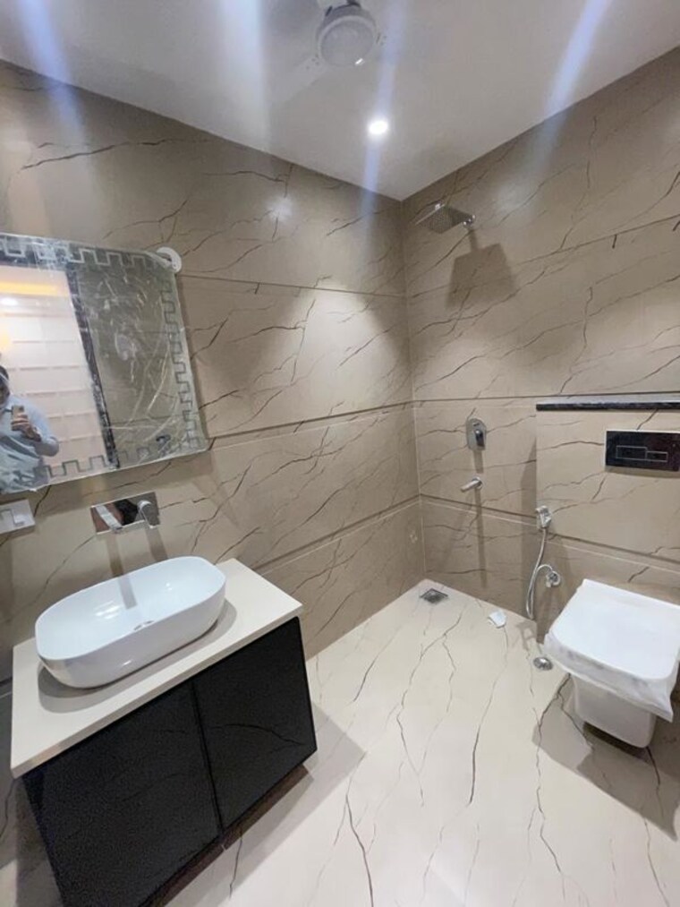 Team Area, sector 40 3.5 Bedroom 2100 Sq.Yd. Builder Floor In Sector 40 Gurgaon 10293309