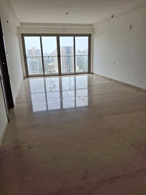 Room in 4 BHK Apartment at Adani Group Western Heights, Andheri West – for Sale
