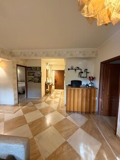 4 BHK + Servant Room Apartment For Rent in Sindhi Colony Ulsoor