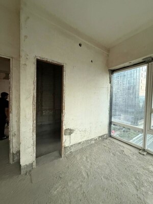 Building Lobby in 4 BHK Apartment at Indiabulls Sky Forest, Lower Parel – for Rent