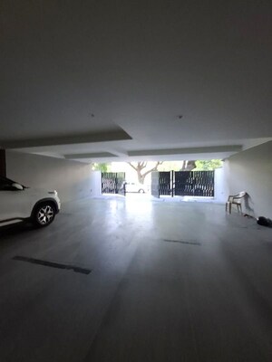 Parking in 3 BHK Builder Floor at Vasant Vihar – for Rent