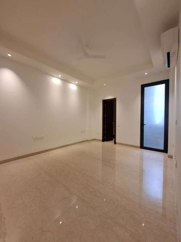 Room, vasant vihar 3 Bedroom 2340 Sq.Ft. Builder Floor In Vasant Vihar Delhi 10293205