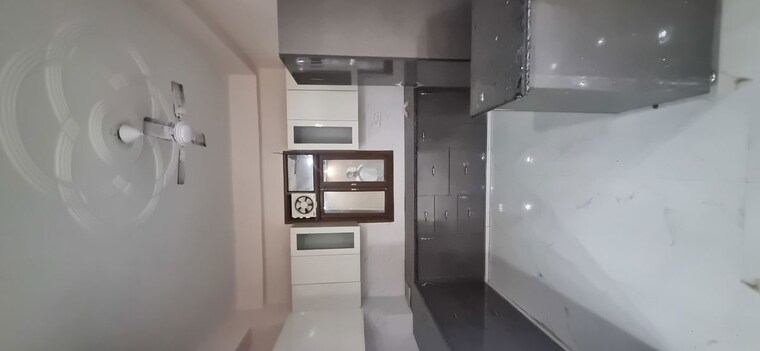 Kitchen, new-palam-vihar-3 3 Bedroom 1500 Sq.Ft. Builder Floor In Sector 111 Gurgaon 10293677