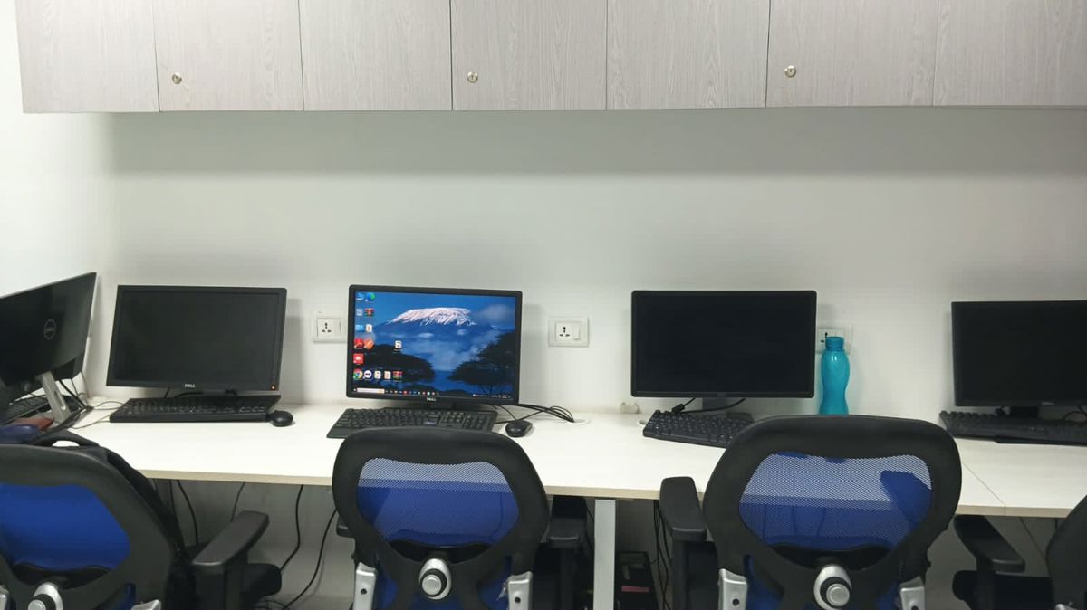 Office Space For Rent in Sector 3