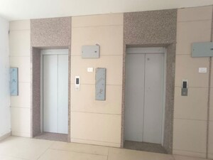 Lift in 2 BHK Apartment at Mahendra Aarya, Electronic City – for Sale