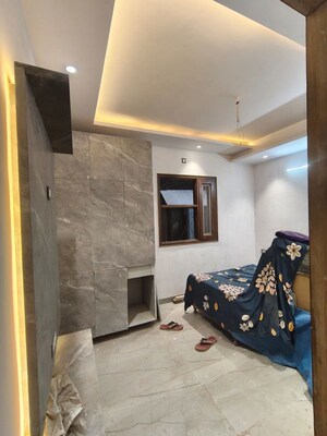 Living Room in 2 BHK Builder Floor at Pitampura – for Rent