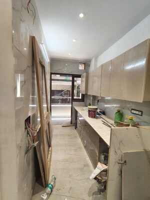 Team Area in 2 BHK Builder Floor at Pitampura – for Rent