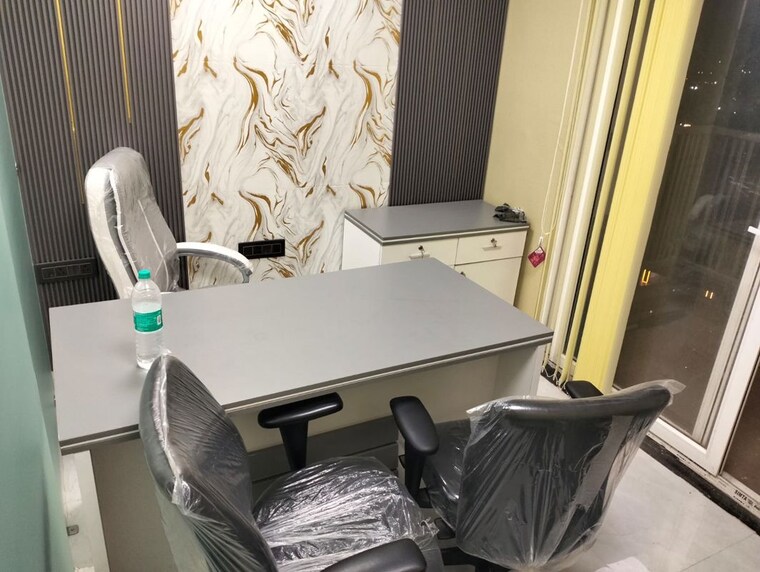 Team Area, fusion-ufairia Commercial Office Space 370 Sq.Ft. In Sector 16b Greater Noida Greater Noida 10293038