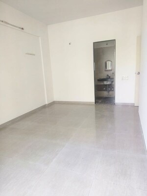 Master Bedroom in 2 BHK Apartment at Gulmohar Goldcoast, Kharadi – for Rent