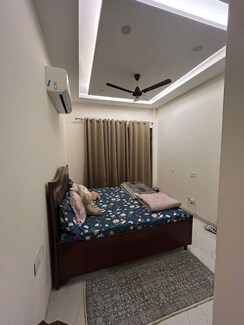2 BHK + Study Room Builder Floor For Rent in Noble Aurellia