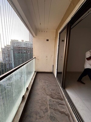 3 BHK Apartment For Rent in Malad East